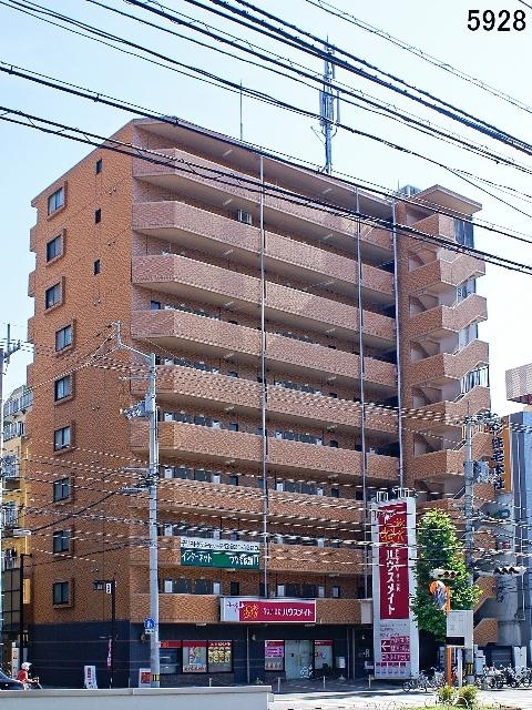 8840698/建物外観