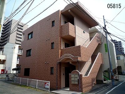 8846225/建物外観